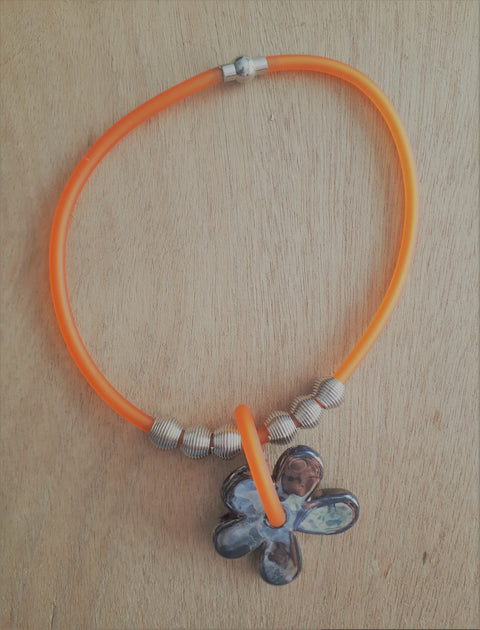 Vlotte minimalische ketting met effect