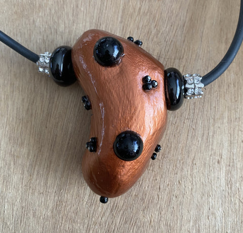 Vlotte minimalistische ketting met effect