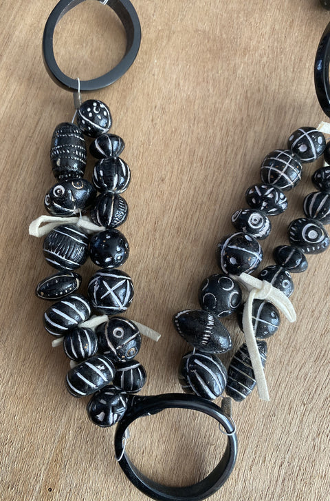 Boho ketting met Afrikaanse aardewerken kralen