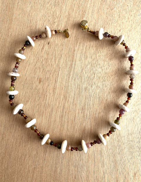 Ketting met toermalijnen kralen