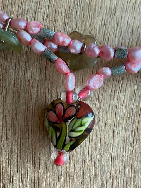 Ketting met bijzondere handbeschilderde kralen